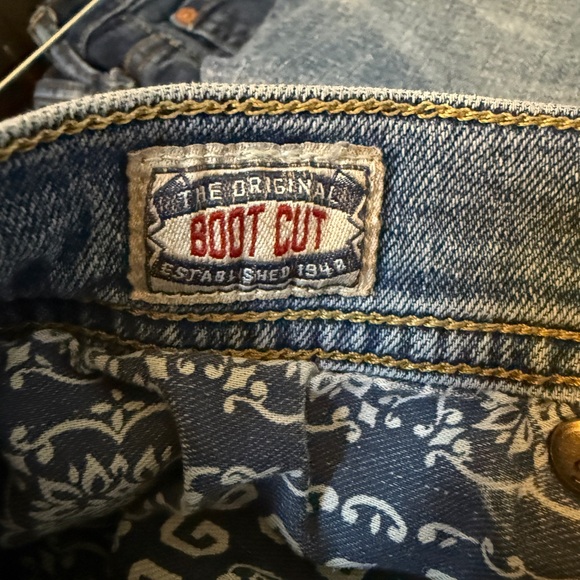 Men's Bootcut Jeans in Classic Blue - Picture 4 of 5